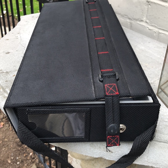 Frame case - Picture 3 of 4